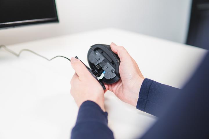 Actual product image Bakker Elkhuizen Oyster (Wireless)