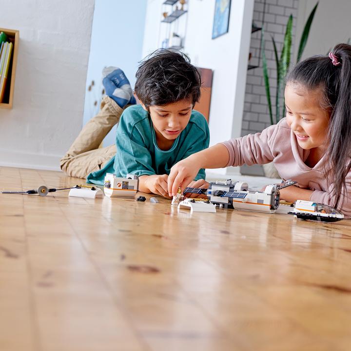 Produktbild LEGO Mond Raumstation (60227, LEGO City)