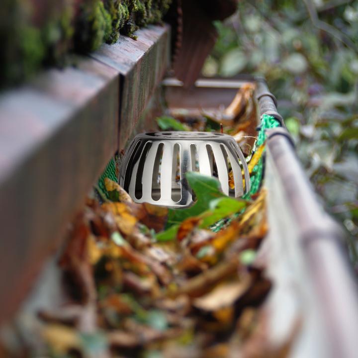 Actual product image Relaxdays 2x gutter leaf guard