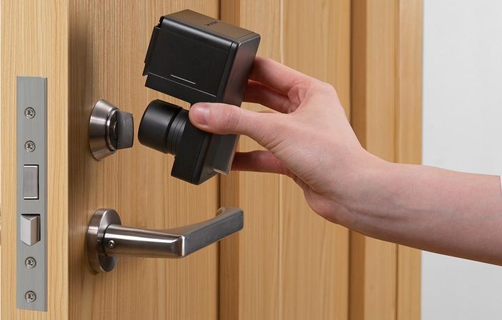 Immagine prodotto SwitchBot SERRATURA DOMESTICA INTELLIGENTE/W1601700 (Smartphone)
