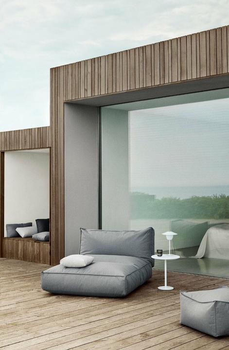 Actual product image Blomus Stay Lounger Outdoor Side Table