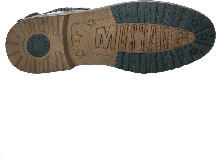 Actual product image Mustang Masculine yet timeless, the manufacturer presents this ankle boot for colder days i (42)