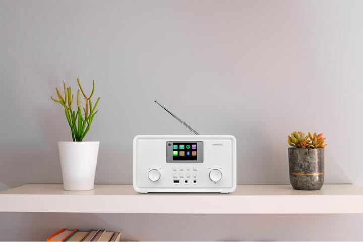 Produktbild Medion LIFE® P85027 STEREO INTERNETRADIO 7,1 cm (2,8") TFT-Display, 25.000+ Internetradiosender & zahlreic (DAB+, Internetradio, UKW, WLAN, Bluetooth)