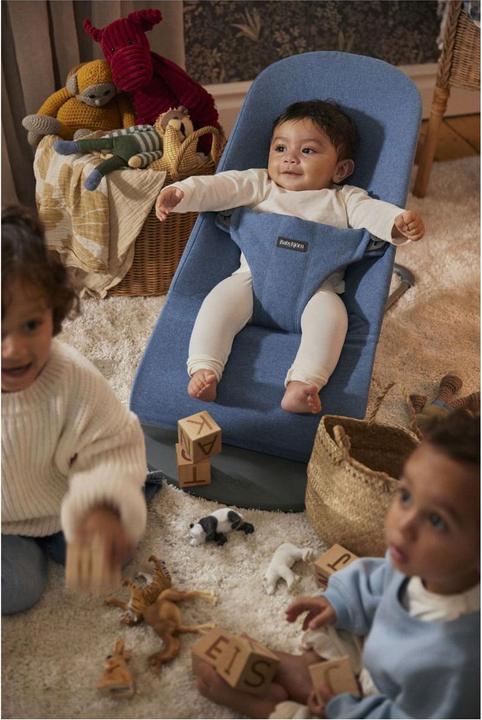 Produktbild BabyBjörn Babywippe Bliss Woven