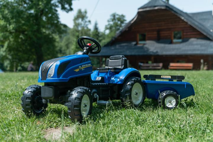 Produktbild Falk Toys New Holland Traktor + Anh. M