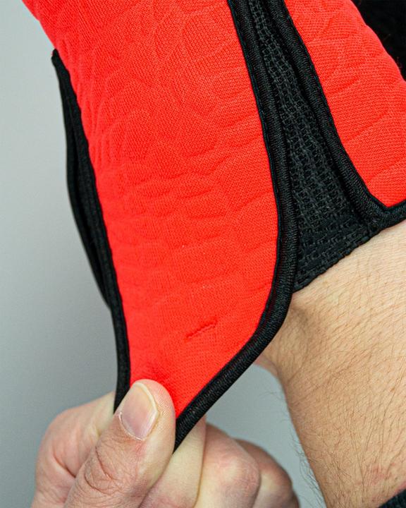 Actual product image Reusch Attrakt Fusion Guardian AdaptiveFlex Goalkeeper Glove (8.5)