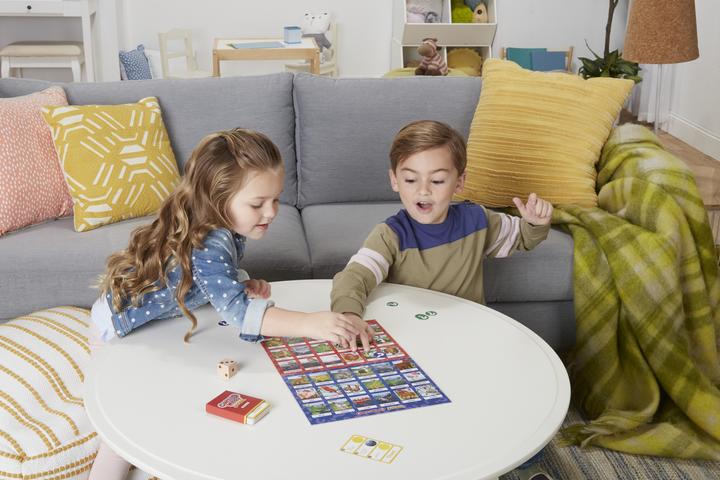 Productafbeelding Hasbro Gaming Wie is het? Junior bordspel voor kleuters en kinderen, Wie is het? Spel voor jongere kinderen, Das (Duits)