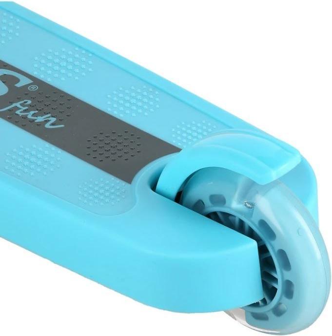 Actual product image Nils Hlb09 Turquoise Scooter Fun