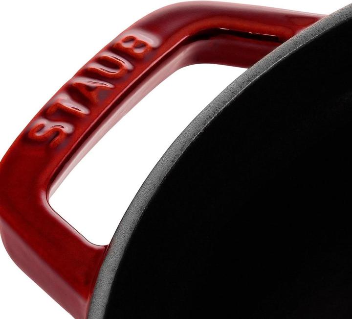 Actual product image Staub Cocotte (26 cm, Casserole + Stewpot, Cast iron)