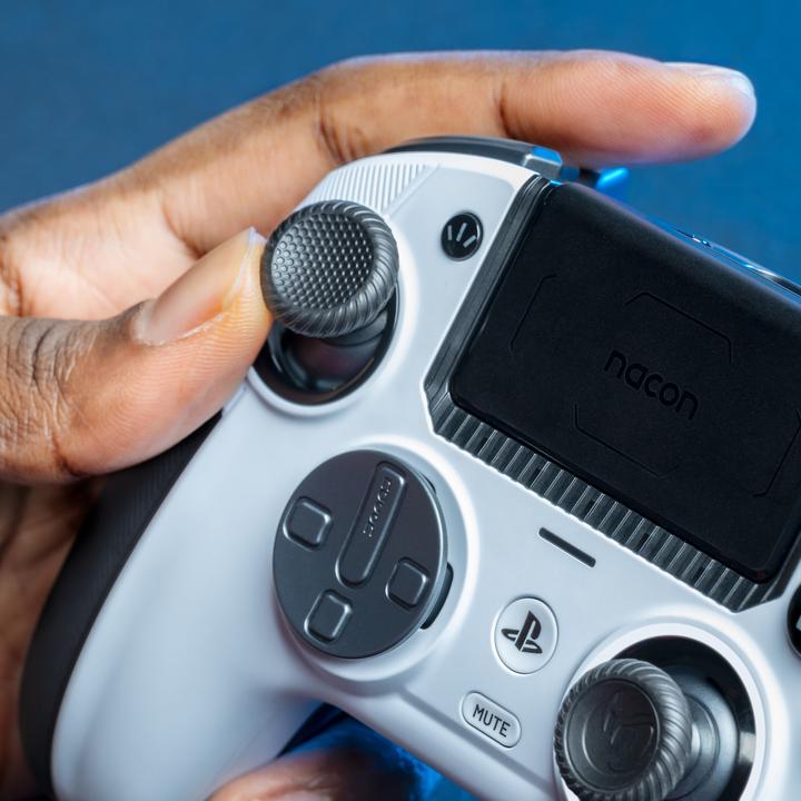Image du produit Nacon Gaming Révolution 5 Pro (PS4, PS5, PC)