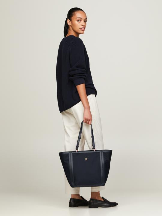 Actual product image Tommy Hilfiger Essential S Tote shopping bag - navy blue