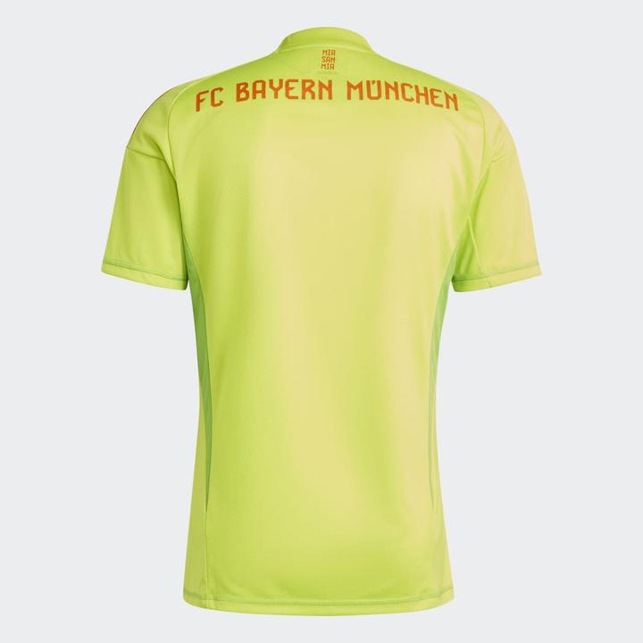 Actual product image adidas FC Bayern Munich Goalkeeper Jersey (XL)