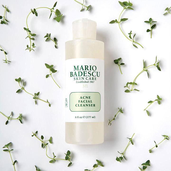 Actual product image Mario Badescu Acne Facial Cleanser (Cleaning cloths, 177 ml)