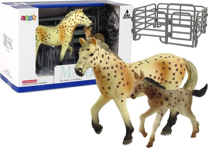 Produktbild Lean Toys 2er Set Pferdefiguren Knabstrupper Pferd mit Fohlen und Feder