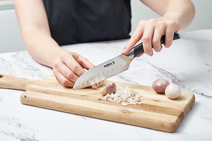 Produktbild Zyliss Santokumesser Comfort Pro (13 cm)