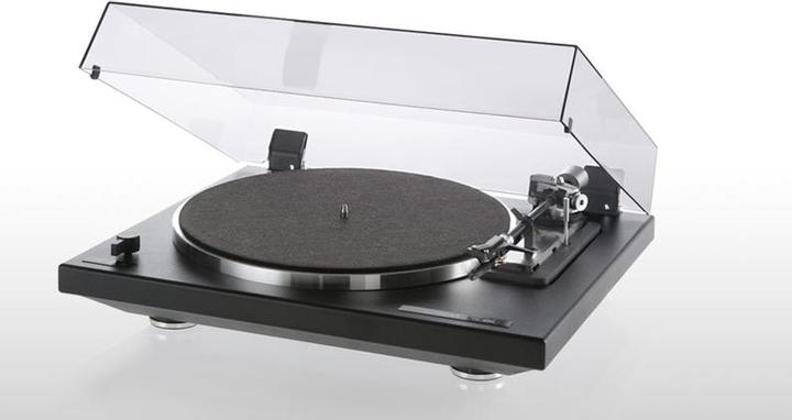 Thorens Td-235 (Mid range, Semi-automatic)