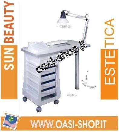 Produktbild Sibel Manicure Table with Vacuum Cleaner and Accessories