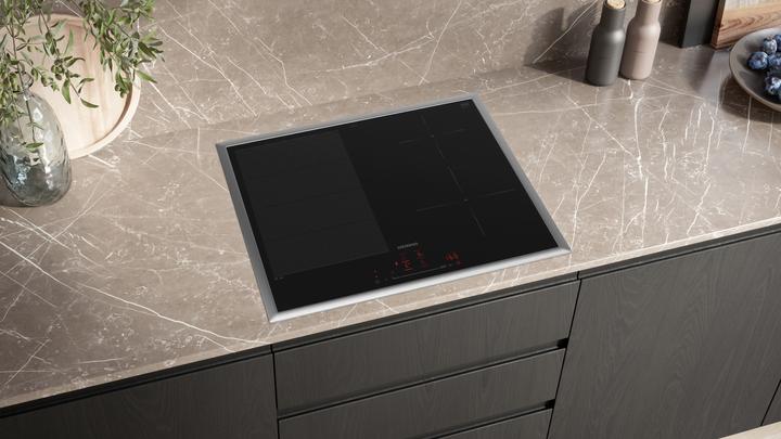 Immagine prodotto Siemens iQ700, Piano cottura a induzione, 60 cm, Nero, Con cornice sul piano, EX645HEC1E