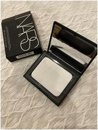 Actual product image NARS Cosmetics Light Reflecting Setting Powder (Sable)
