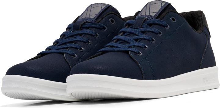 Actual product image hummel Court Line Wt (41)