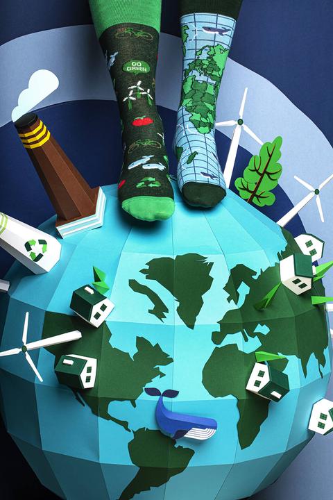 Actual product image Many Mornings Save the Planet (Single pack, 39 - 42)