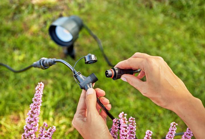Produktbild Philips Outdoor Niedervolt Spot (600 lm, IP44)
