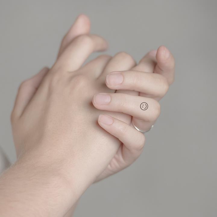 Actual product image minink Temporary tattoo - Smile Emoji