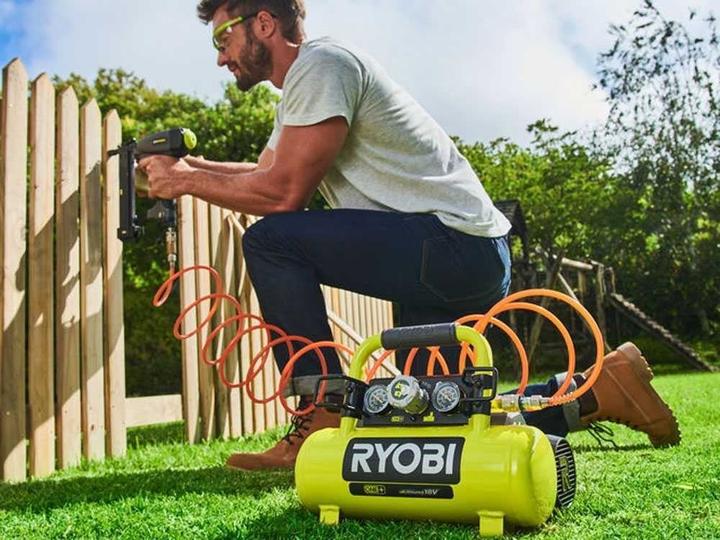 Produktbild Ryobi R18AC-0 (8.30 Bar, 3.80 l)