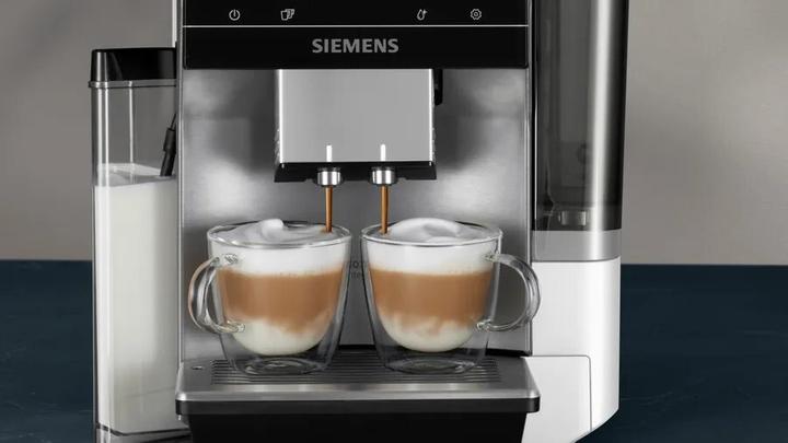 Actual product image Siemens TQ715R03 EQ 700 Integral Coffee Machine (EU plug)