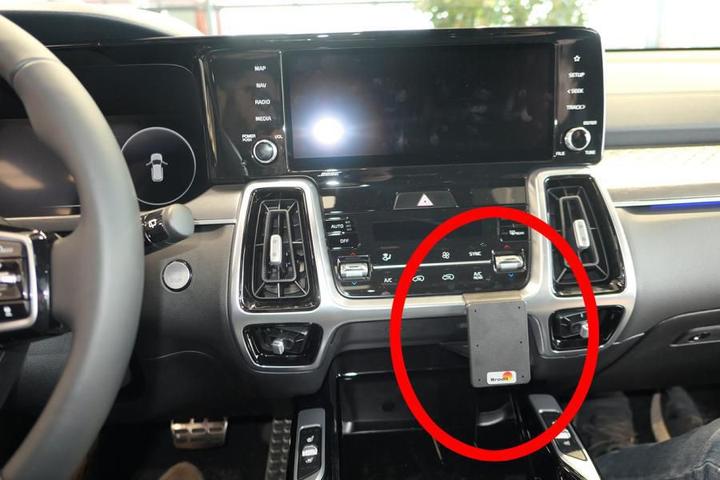 Produktbild Brodit 855646 Autohalterung Kia Sorento 21-