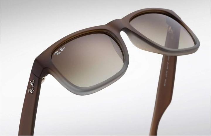 Actual product image Ray Ban Justin