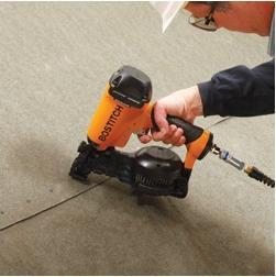 Actual product image Bostitch RN46K-2-E Compressed air roofing nailer ST 19-45mm 4,8-7,0bar + case