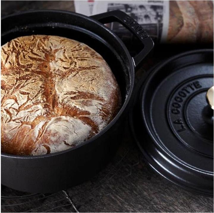Actual product image Staub Cocotte (28 cm, Casserole + Stewpot, Cast iron)