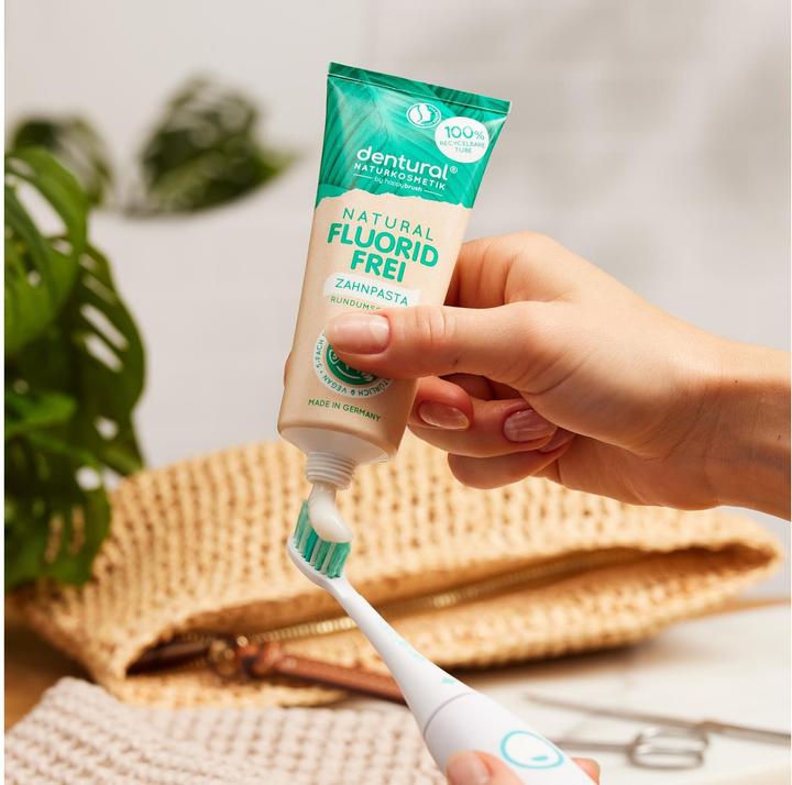 Produktbild happybrush Dentural Natural Fluoridfrei (75 ml)