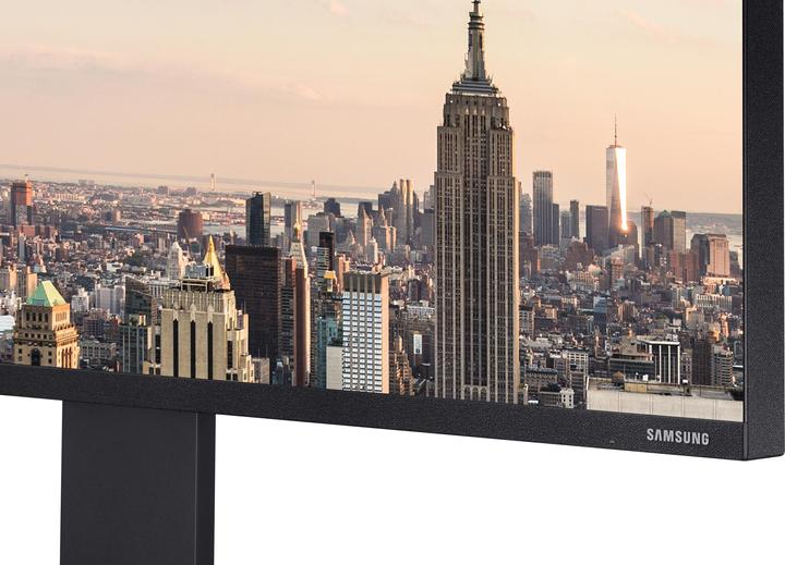 Actual product image Samsung Space 32 SR750 (3840 x 2160 Pixels, 32")