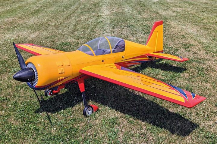 Produktbild Extremeflight-RC YAK 54 EXP 85" Gelb/Rot ARF Kunstflugmodelll