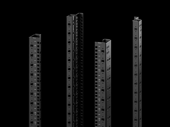 Image du produit Rittal 5302156 Rails pour armoires réseau 19 pouces Noir
