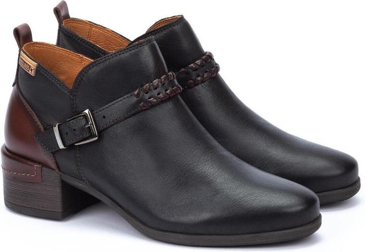 Actual product image Pikolinos Malaga (36)