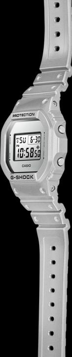 Produktbild G-Shock DW-5600FF-8ER (Taucheruhr, 43 mm)