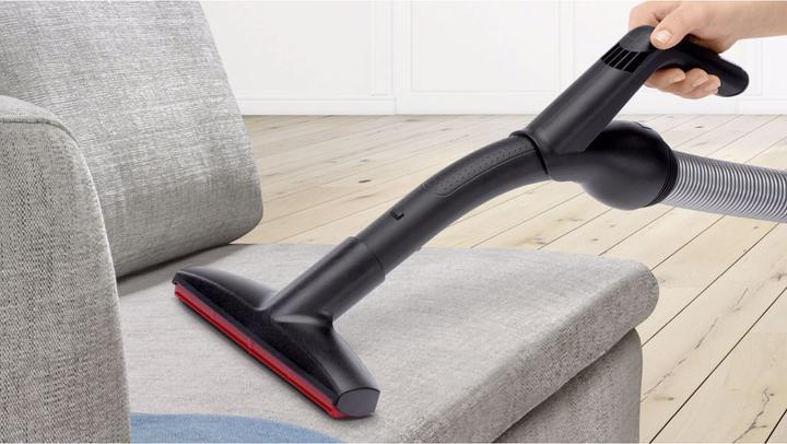 Actual product image Bosch Hausgeräte Series 8 Vacuum cleaner with bag BGB75X494
