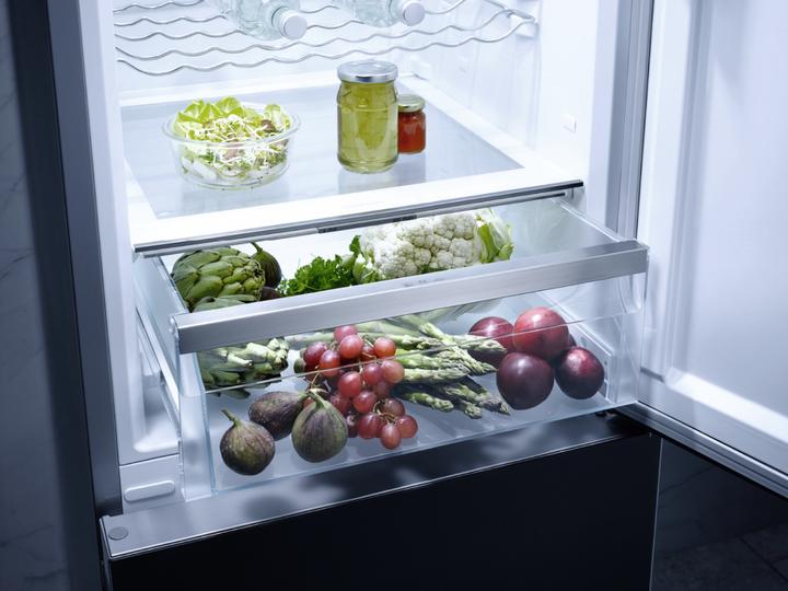 Actual product image Miele KFN 4375 DD EL (330 l)