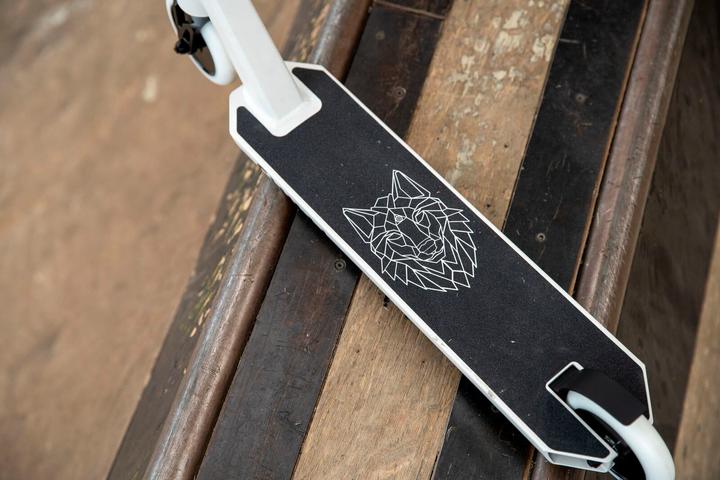 Actual product image Chilli Scooter Archie Cole
