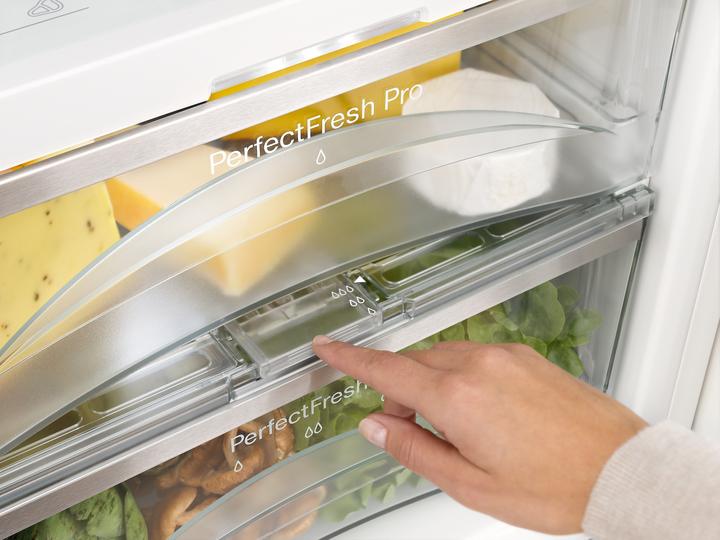 Image du produit Miele KFN 37692 iDE Re (248 l)