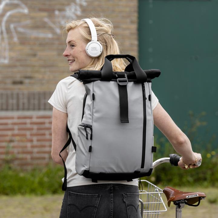 Actual product image Wandrd THE PRVKE Lite 11 Litre DisNet Grey Photo Bundle (Camera shoulder bag, 16 l)