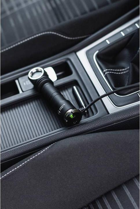 Image du produit ArmyTek Wizard C2 WG Warm LED Lampe frontale alimentée par batterie 1100lm 13h F09201W (1100 lm)