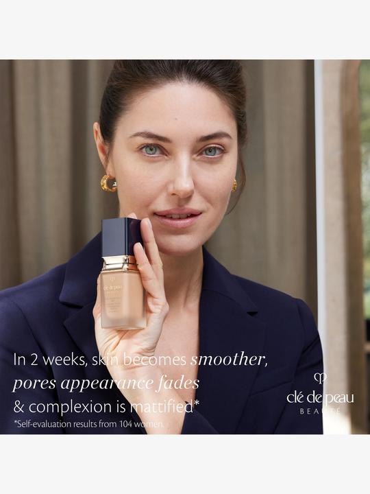 Image du produit Clé De Peau Radiant Fluid Foundation Matte O10 (O10 - Light Ocher)