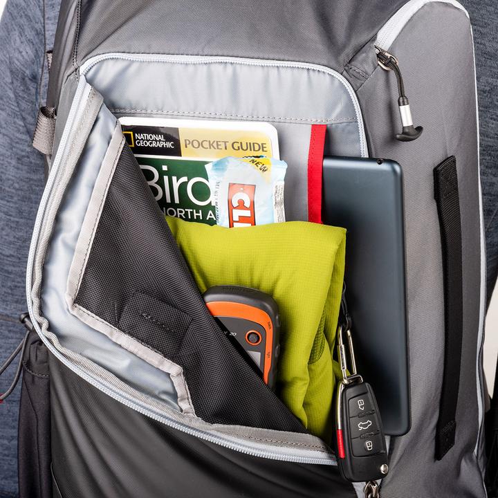 Actual product image Mindshiftgear PhotoCross 15L (Camera shoulder bag, 20 l)