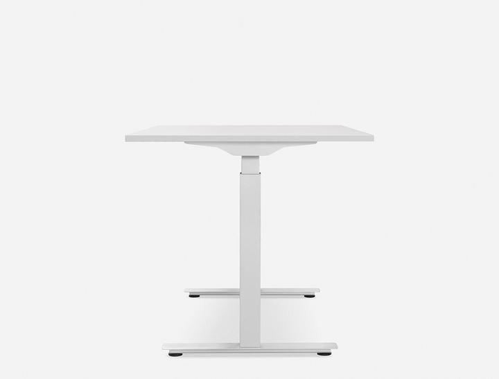 Produktbild WRK21 Schreibtisch Smart 140 x 80 cm