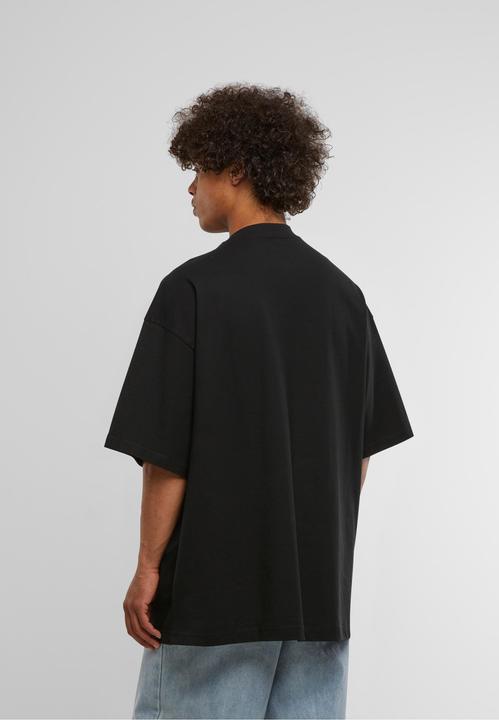 Actual product image Mister Tee MisterTee Trust 2.0 New Huge Tee - 193285 (XL)
