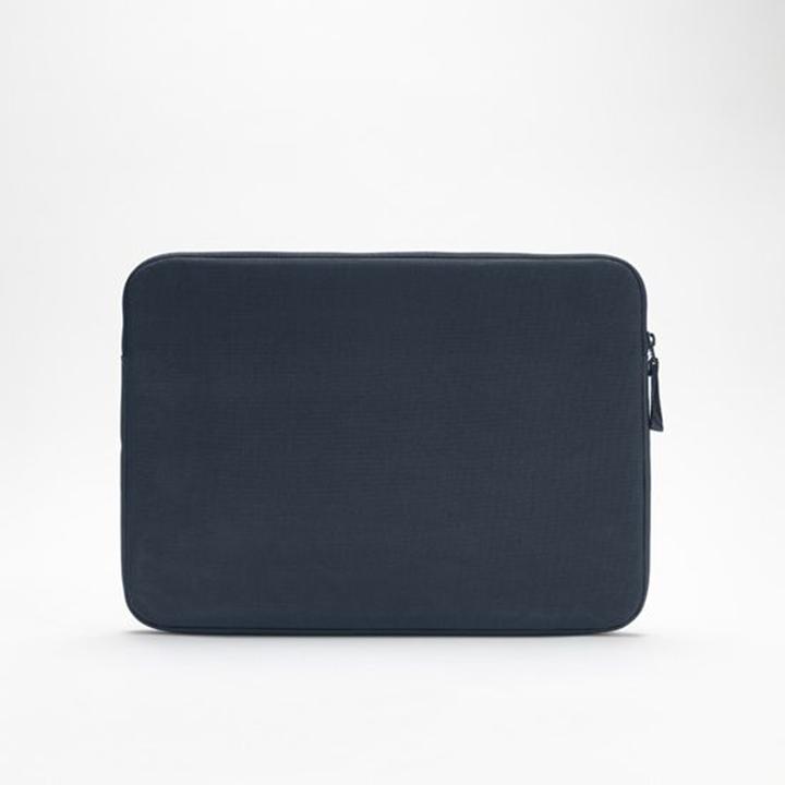 Actual product image Incase A.R.C. Sleeve for 14-inch Laptop - Navy (14", Universal)